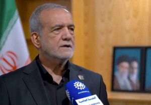 پزشکیان: تعبیر وداع با رهبر شهید انقلاب را قبول ندارم/ این پیمانی برای ادامه راه است