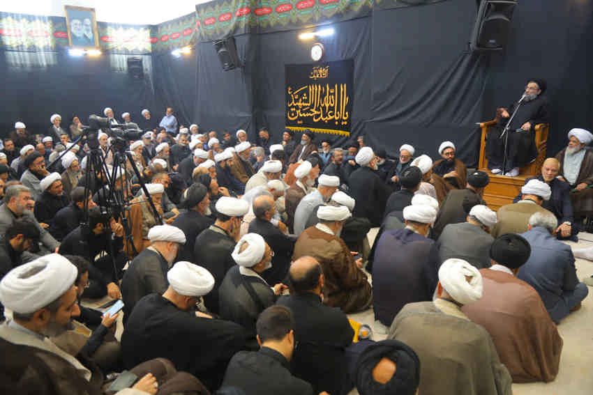 آیین بزرگداشت رهبر شهید با حضور آیت‌الله نوری همدانی در قم برگزار شد