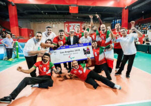 رئیس‌جمهور قهرمانی تیم ملی والیبال نشسته را تبریک گفت