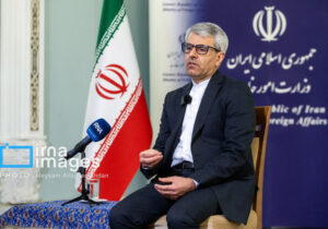 بقائی: هیچ بندی از تفاهم‌نامه اجازه ایجاد مسیر موازی در تنگه هرمز را نمی‌داد