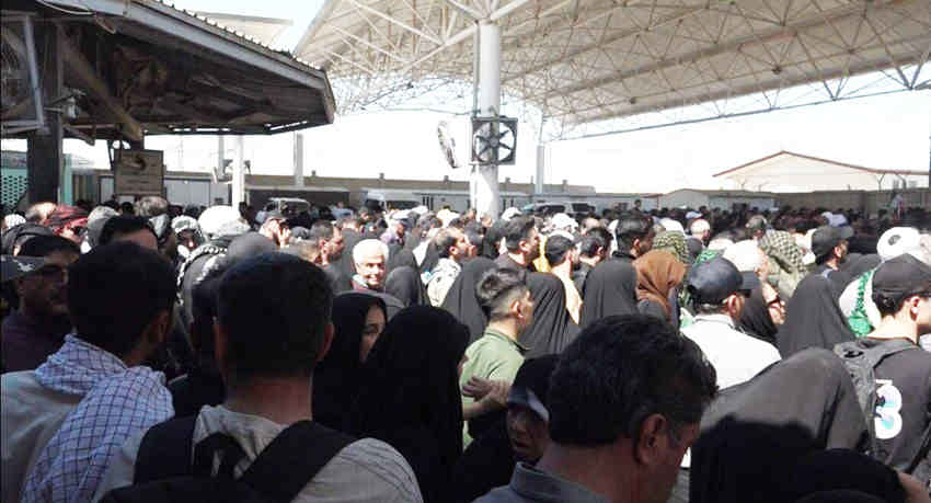 تردد روزانه ۲۲۱ هزار زائر از گذرگاه مهران ثبت شد