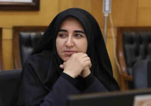 قدردانی سارا فلاحی نماینده مردم ایلام در مجلس شورای اسلامی، از مدیرکل راهداری و حمل‌ونقل جاده‌ای استان برای پیگیری آسفالت جاده سد ایلام